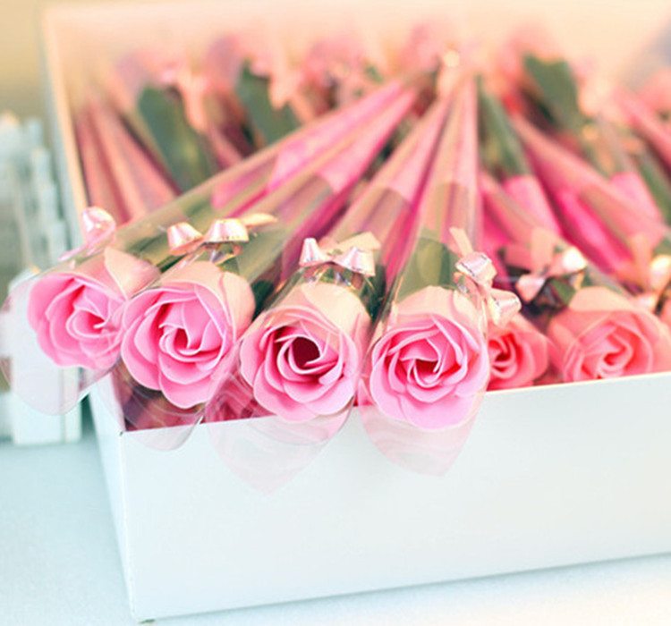 4025760491_2007471734