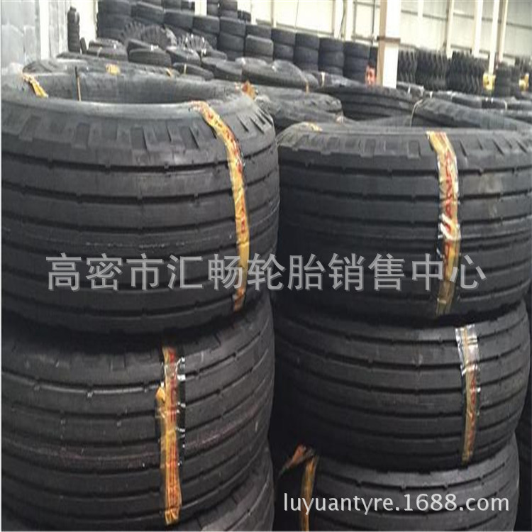 8.25-16 9.00-16 11.00-16 21.00-25 沙漠导向 运输车轮胎