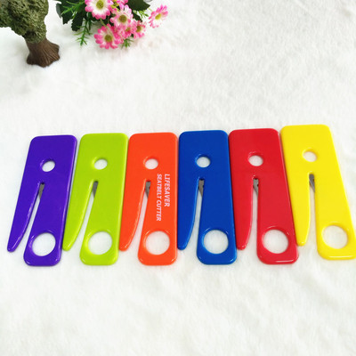Safety belt Cleaver automobile security Supplies Seat belt cutter multi-function Plastic knife Promotional Gifts