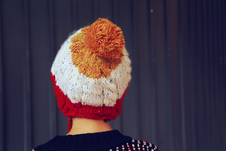 编织帽子_日本 羊毛毛线护耳帽子 三色毛球亲