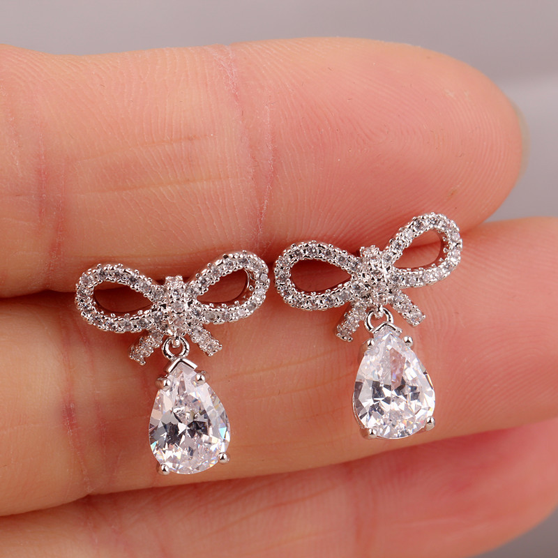 1 Pair Quantity 1 Pair Elegant Bow Knot Inlay Copper Alloy Artificial Pearls Zircon White Gold Plated Drop Earrings