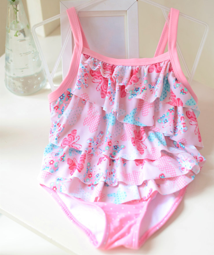 Pink butterfly cake one piece