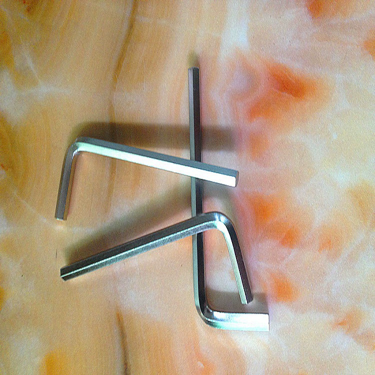 Производители производят и продают шестигранный ключ L-типа 45 # из закаленной стали 3/16 (4,76) * 28*75