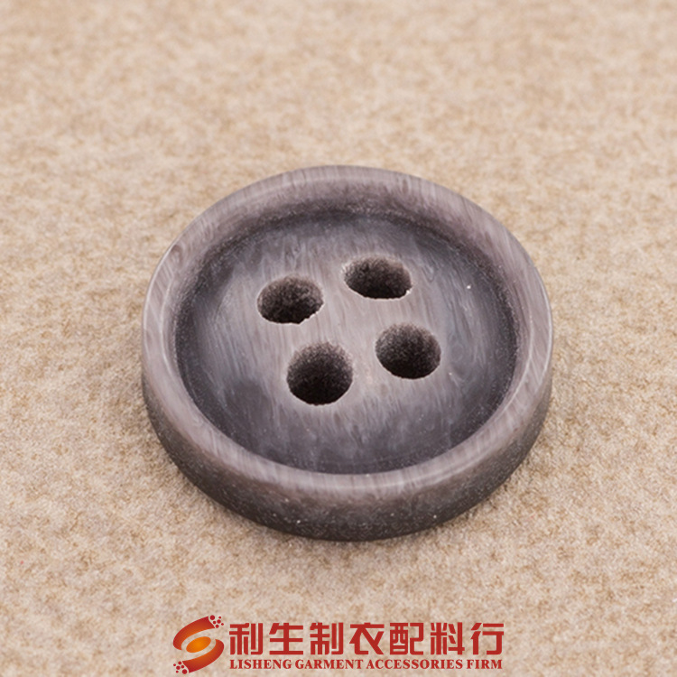 LISHENG in stock screening chocolate color antique four-eye shirt resin button fashion sweater faded button
