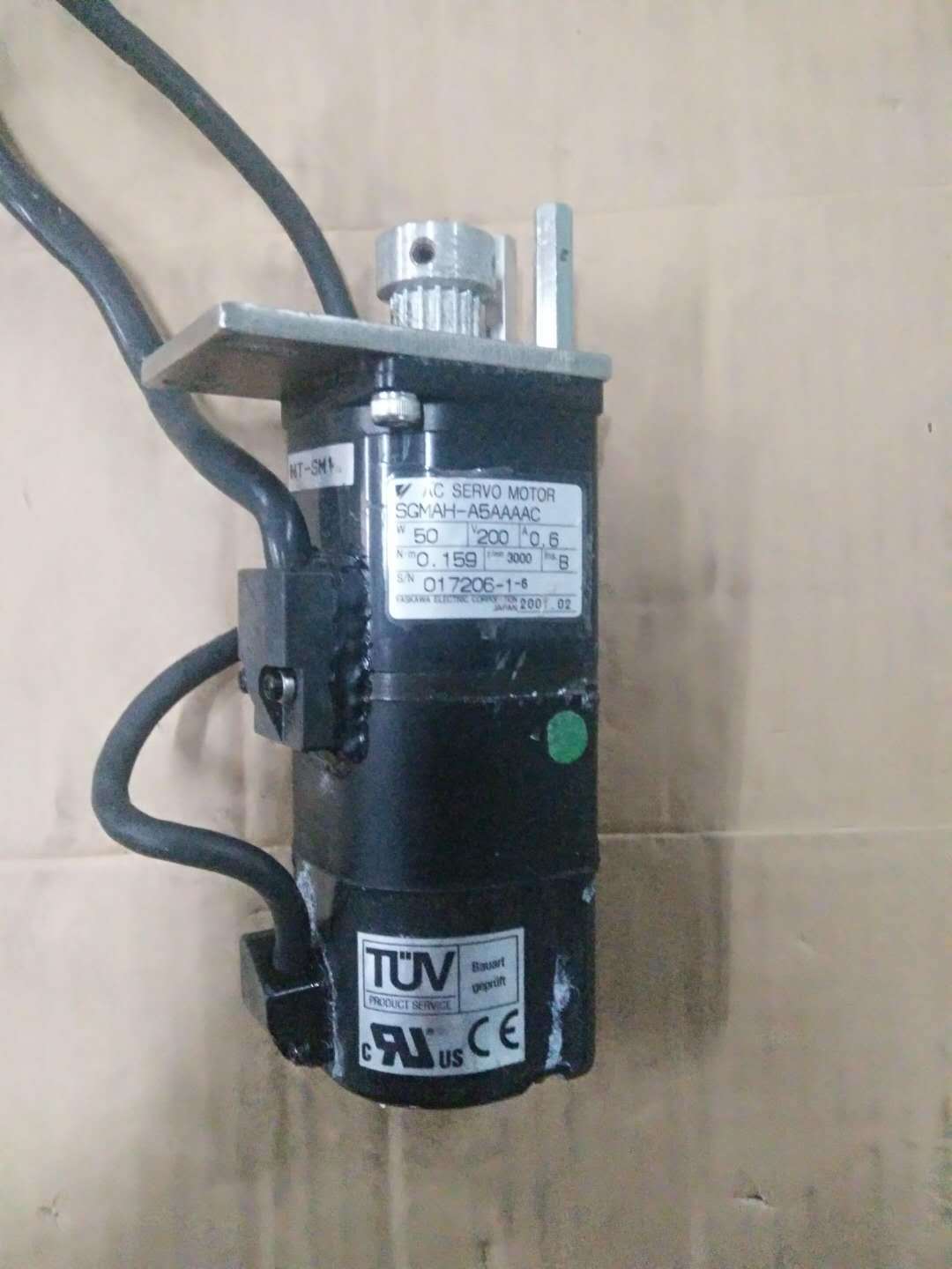 二手安川伺服电机 SGMAH-A5AAAAC 询价