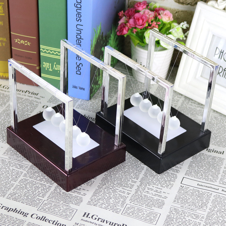 发光牛顿摆球06