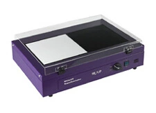 UVP TLW-20 прозрачный осветительный стол с двойным источником света оснащен ультрафиолетовым и белым светом.