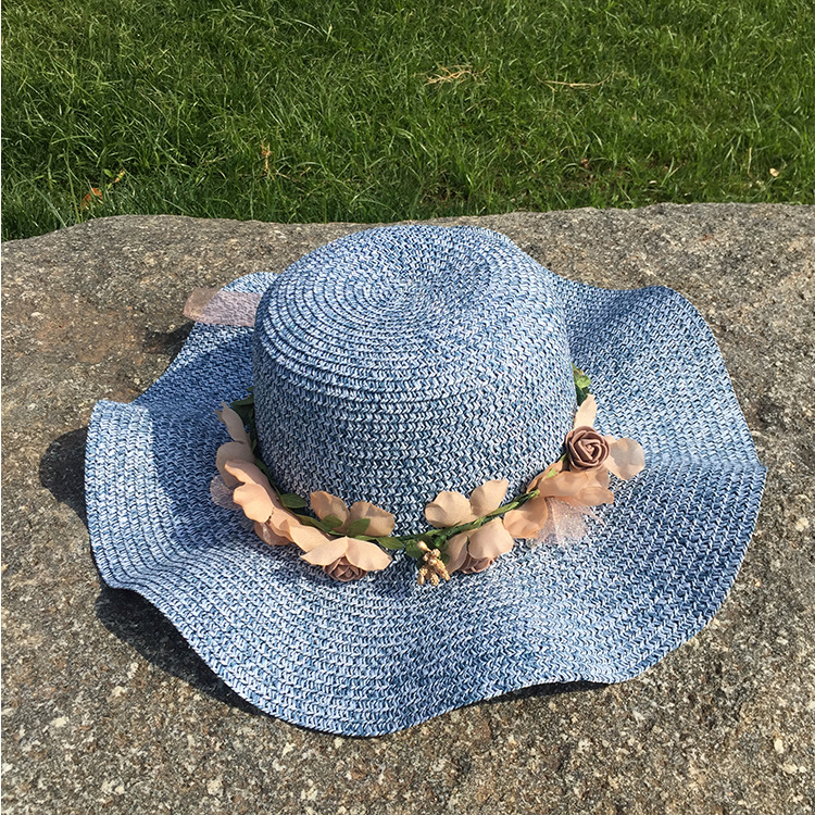 Fashion Flowers Sunscreen Foldable Straw Hat display picture 9