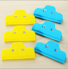 T manufacturer creative strong bread clip moisture-proof sealing clip plastic kitchen food sealing clip printed with logo