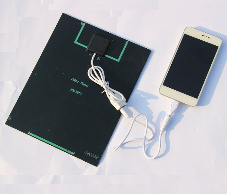 210x165x3mm太阳能小板充电器 5.2W 6V太阳能板 USB充电线