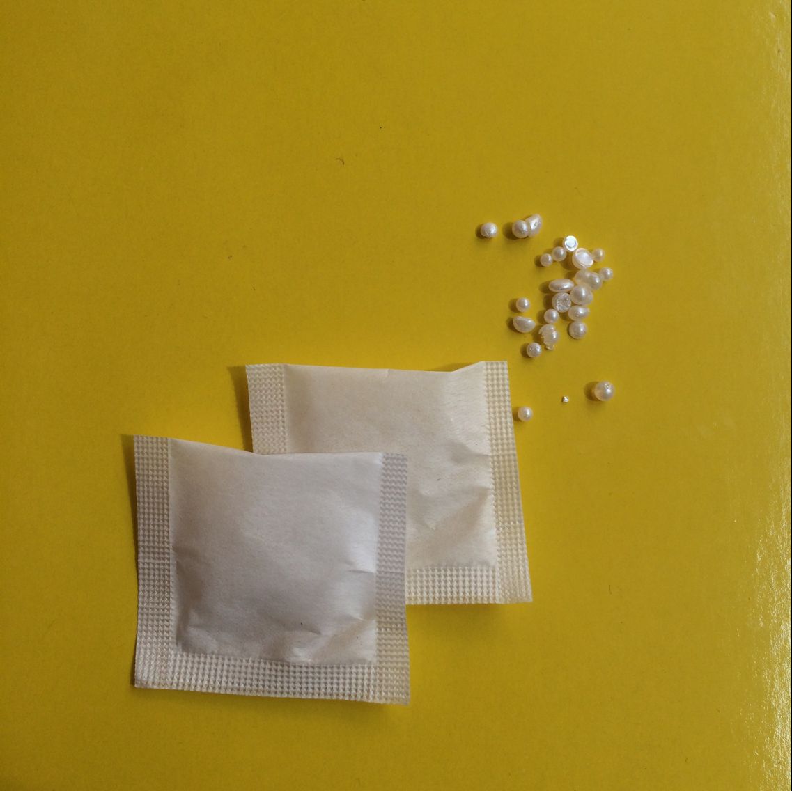 1克白色香珠草莓香柠檬香苹果香薄荷香彩色硅胶干燥剂 除味增香包