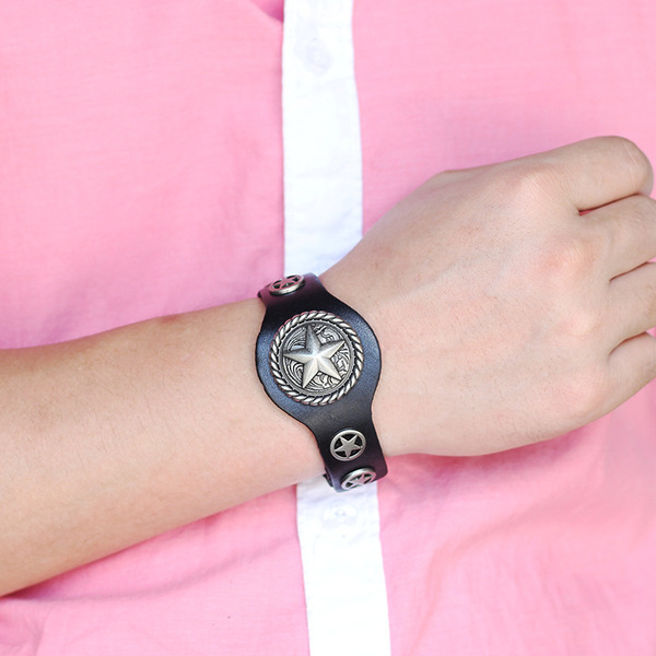 Retro bracelet
