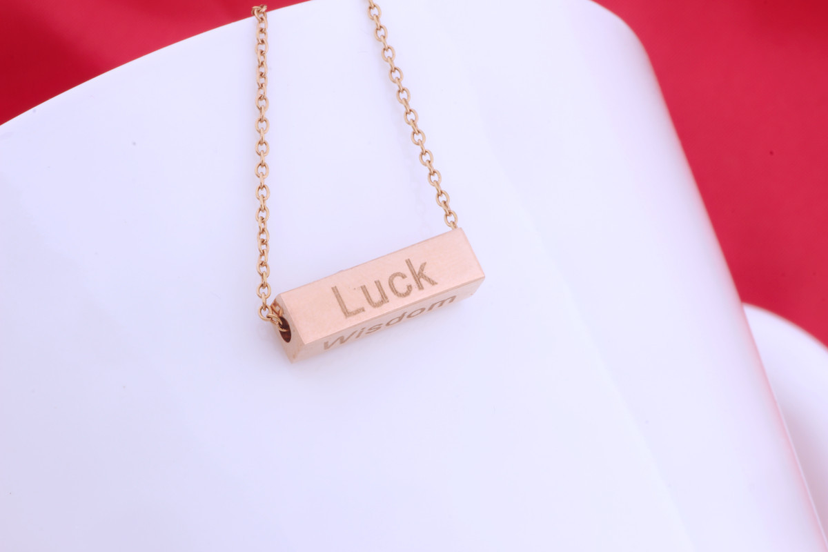 Stainless Steel Ing Column Necklace Electroplating 18k Rose Gold Mother&#39;s Day Necklace Wholesale display picture 4