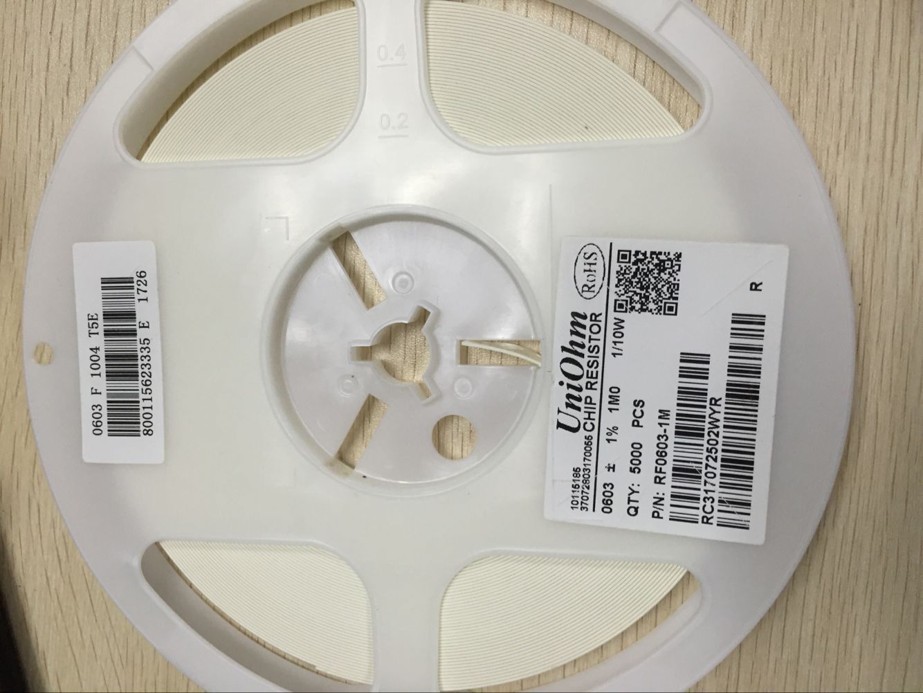 全新电容0.22UF 25V,X5R,0201YAGEO,CC0201KRX5R8BB224 贴片电容|ms