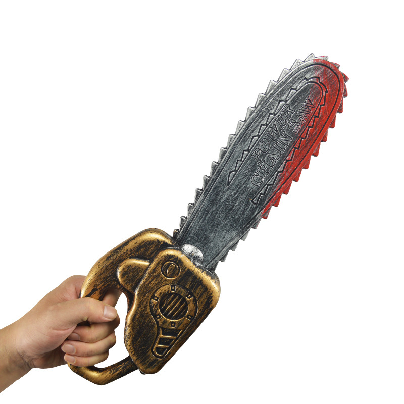 Plastic small lifelike funny chainsaw