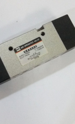全新SMC电磁阀VZA4121 VZA412 NVZ512 VZ422 正品