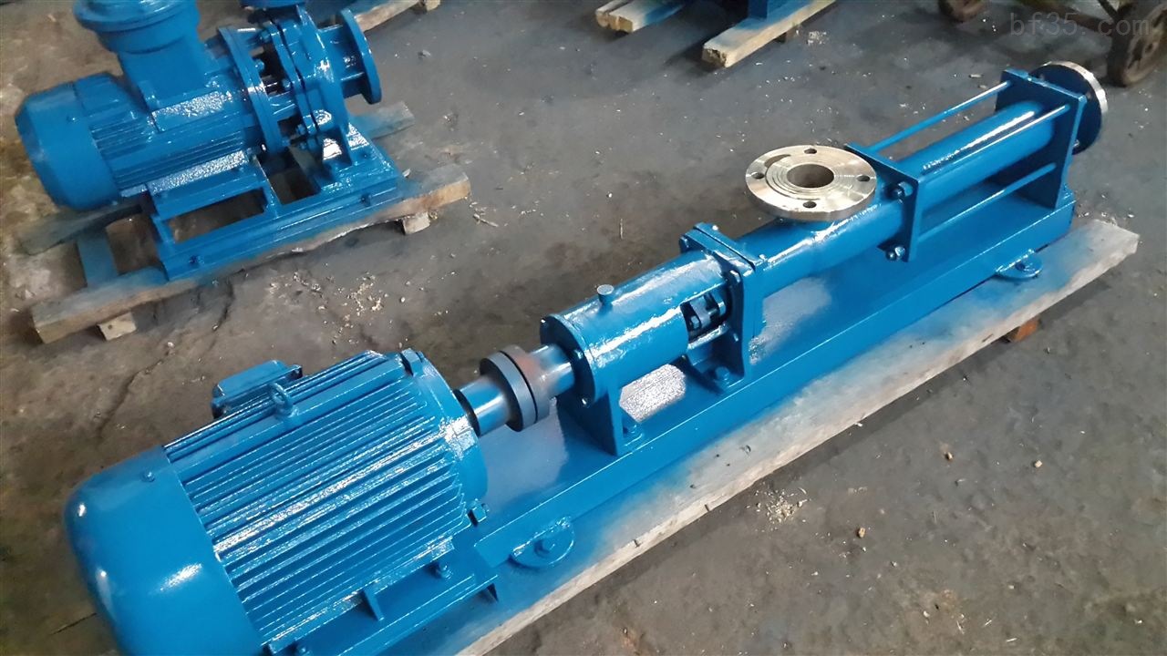 635725467704436370708