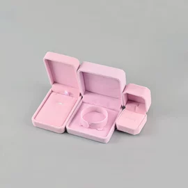 耳钉;项链;戒指