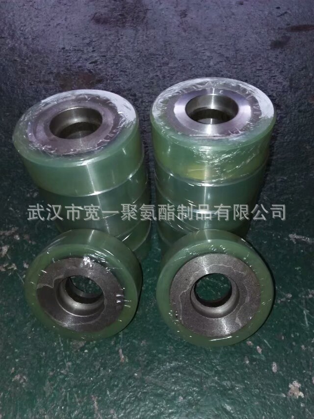 供应湖北荆门，孝感，随州设备用滚轮聚氨酯包胶加工，胶轮包胶