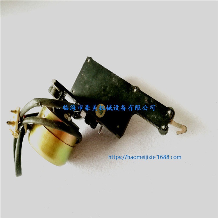 电脑绣花机配件  电磁铁勾线器  绣花机勾线器