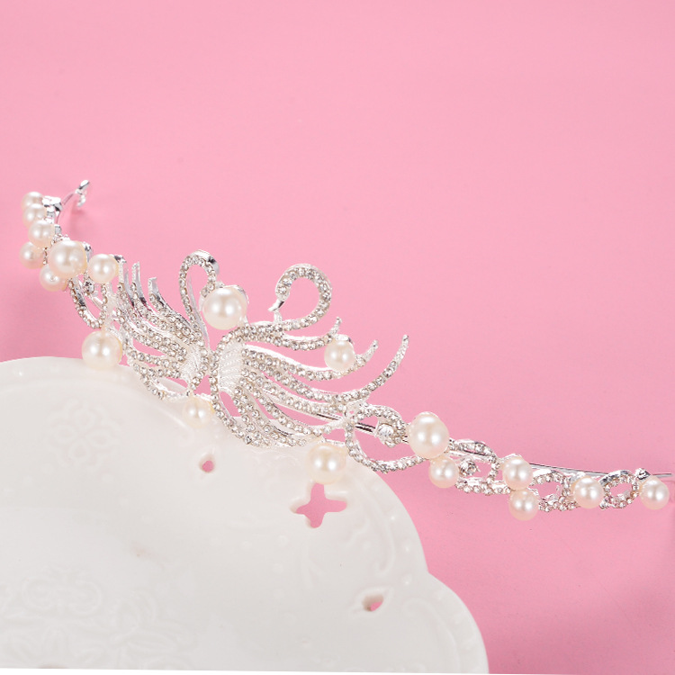 新娘饰品厂家批发 天鹅珍珠大皇冠 蛋糕婚纱搭配 一件代发包邮