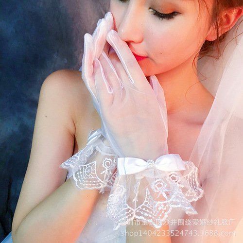 New bridal wedding lace gloves, performance fingered gloves, studio wedding dress gloves, crescent gloves T06