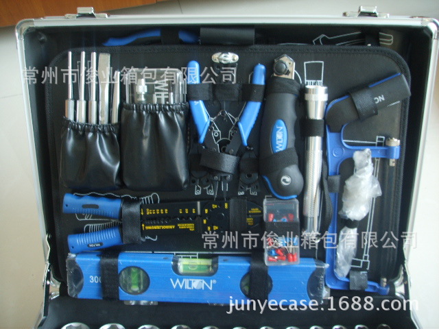 厂家定制工具箱，铝箱，仪器箱