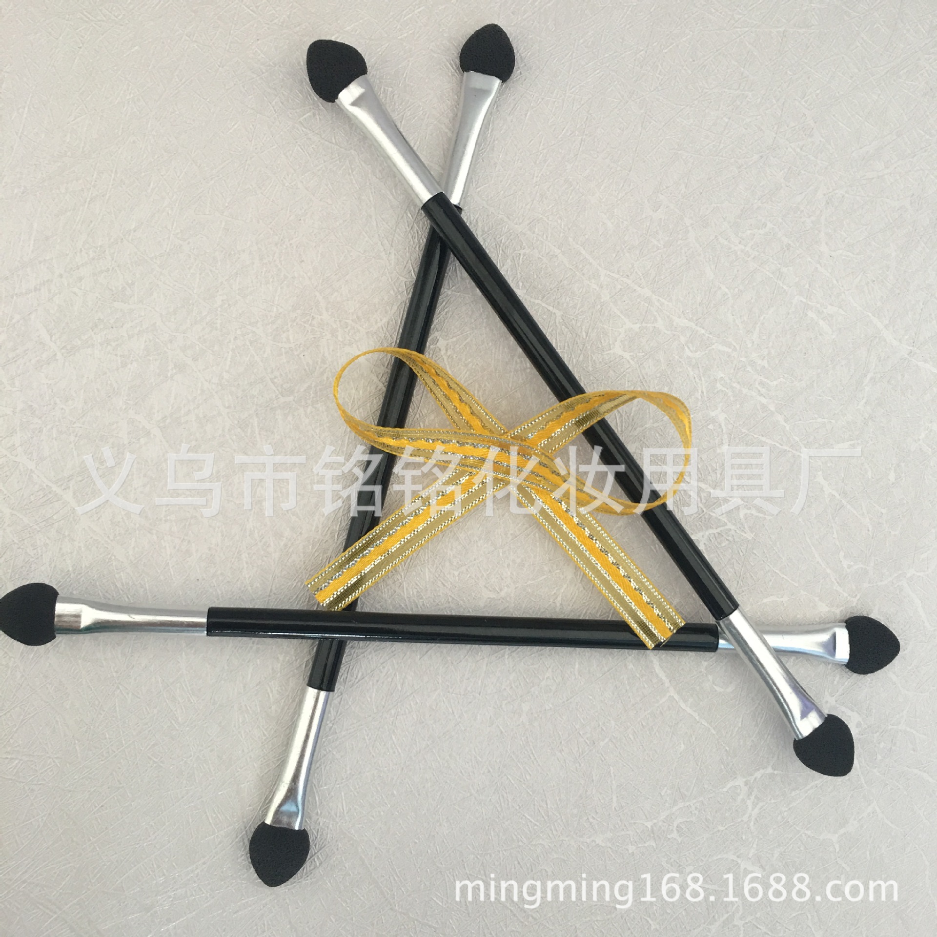 双头海绵乳胶棉眼影刷化妆工具颜色、尺寸均可订制 总长14.5C