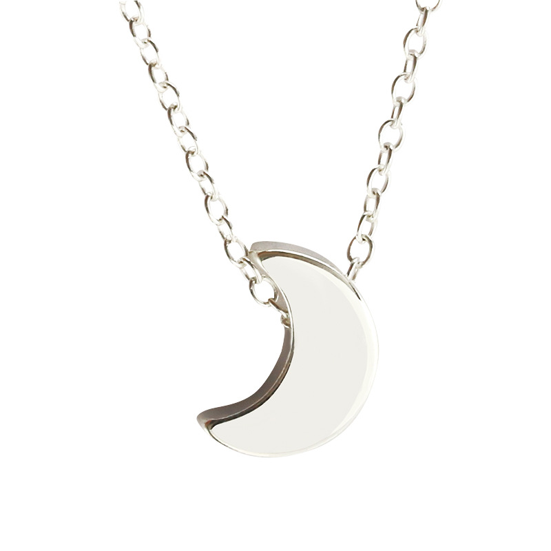 Fashion Simple Moon Pendant Alloy Necklace display picture 4