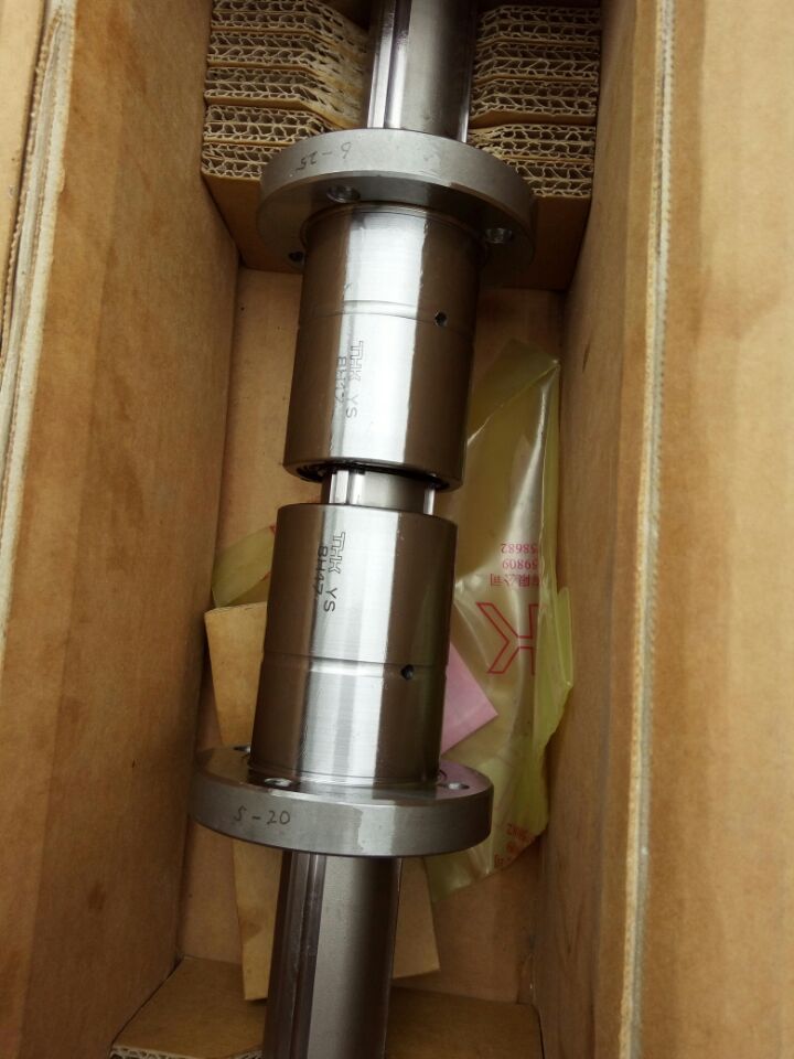 THK滚珠花键 LT60 LF40