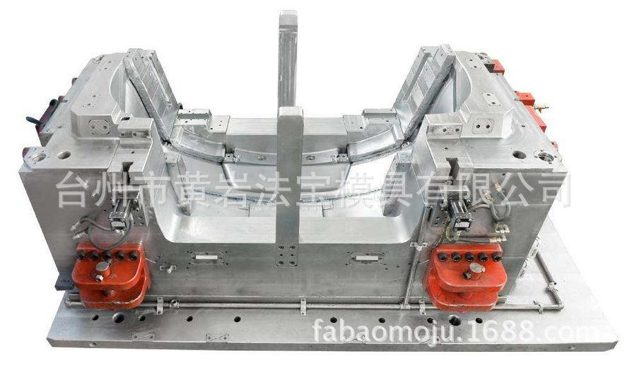 汽车保险杠模具 专业供应各种汽车配件模具  塑料模具 专业制作