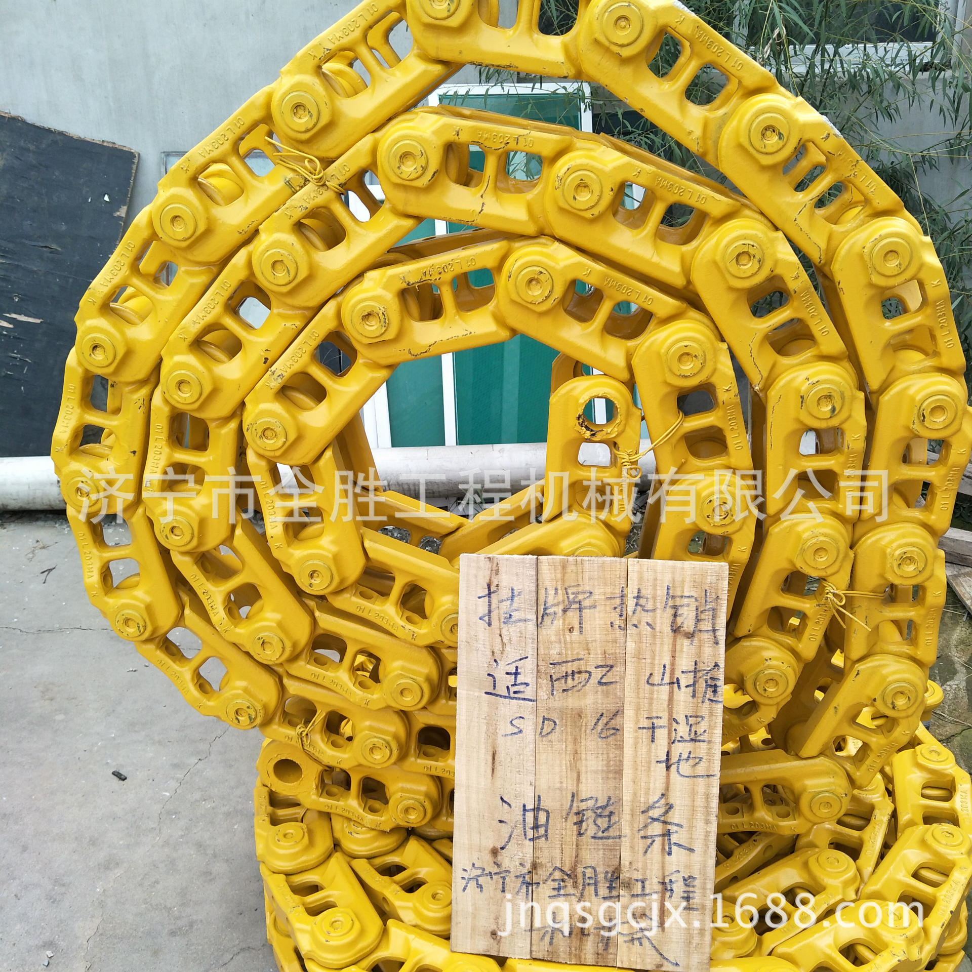 D65E推土机油链 履带总成 履带板 提升油缸 倾斜油缸