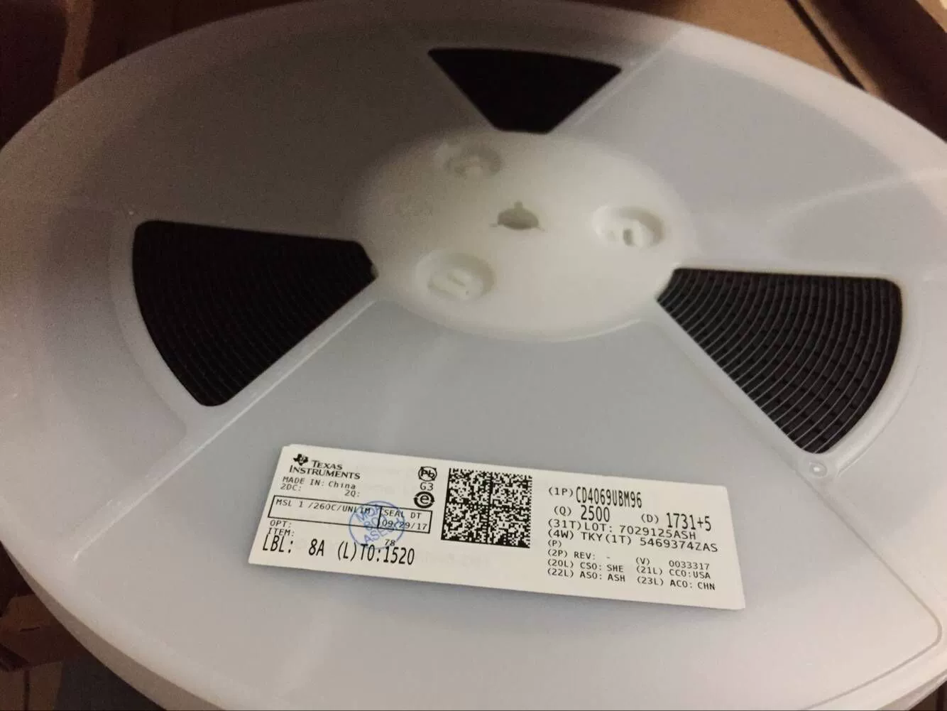 BQ51013B qfn Ti беспроводное питание WPC1.2 5W приемный IC цена преимущество в наличии поставка