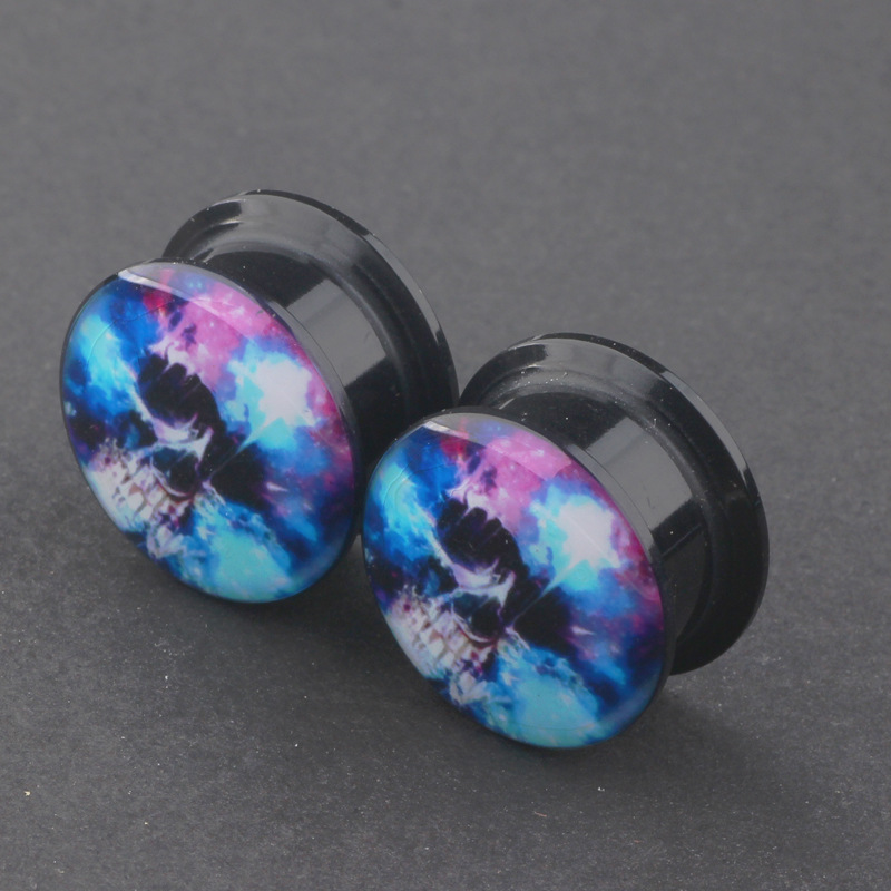 Pointed titanium steel lip stud product view