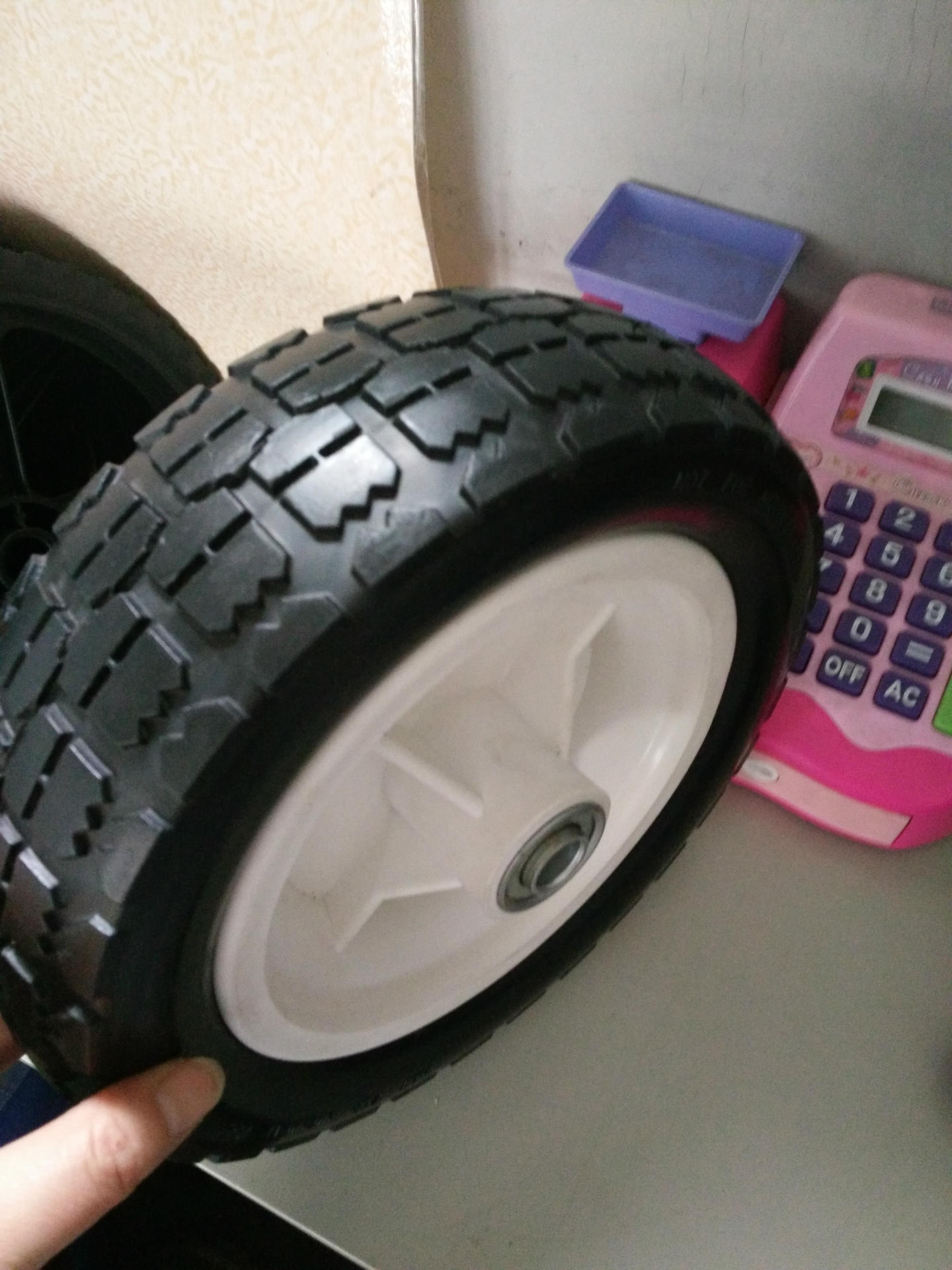 410/350-4  欧美市场 发泡胎  欧美市场 童车，手推车，工具车