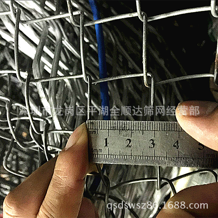 供应勾花网现货  深圳龙岗区 镀锌勾花网 铁丝围网 树林围网