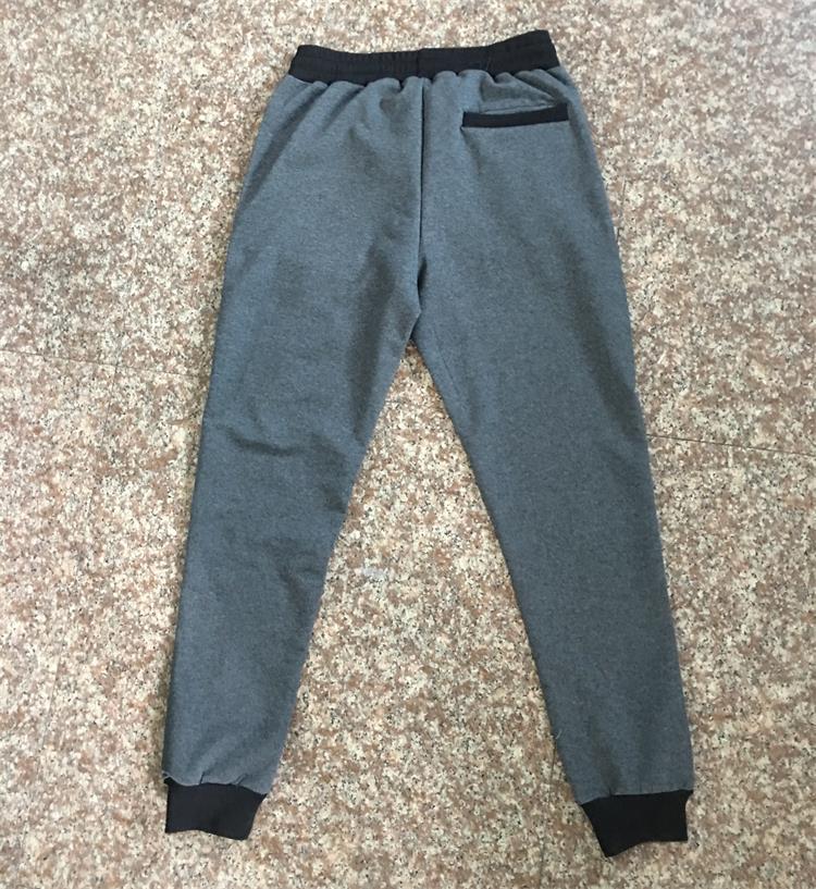 Muscle-fit sports pants 6