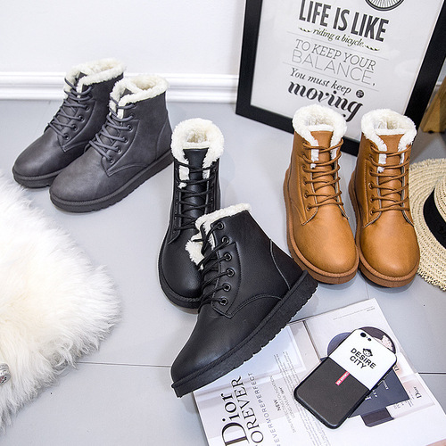 One piece wholesale wholesale winter new snow boots women's short boots warm cotton shoes Martin boots female students factory direct sales