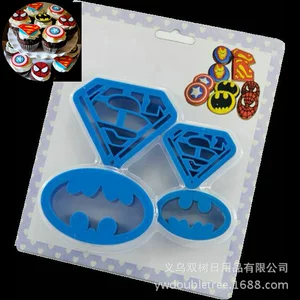 4pcs Batman и Superman Biscuits Cake Model Flond Sugar Laker