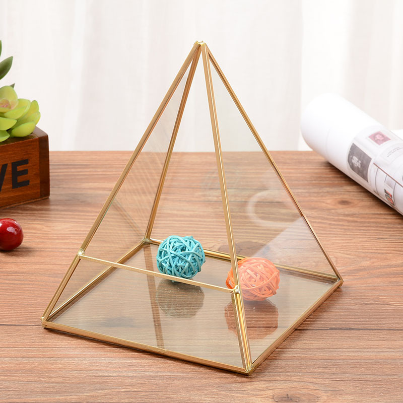 Northern Europe Simplicity modern three-dimensional Phnom Penh Geometry Glass Greenhouse Pyramid Large Jewellery jewelry storage box