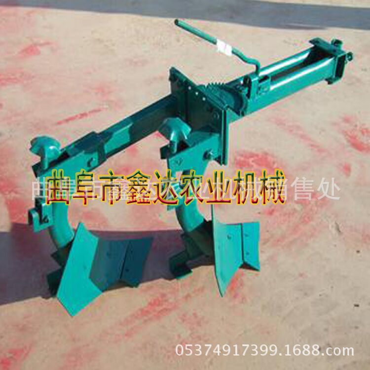 农用手扶拖拉机 手扶拖拉机 温室大棚开沟犁地机