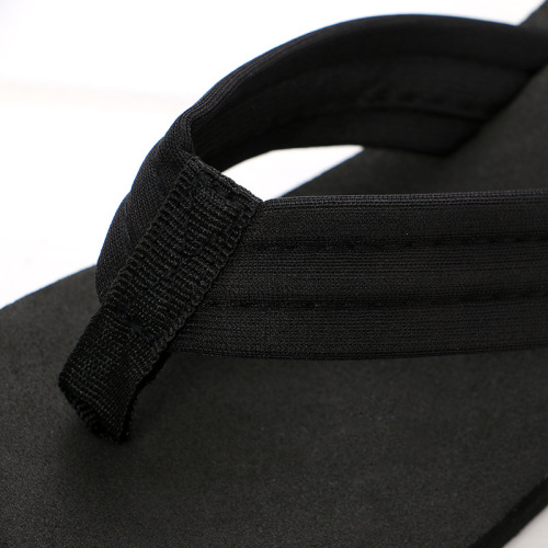 2018 New thick-soled flip-flops beach shoes Korean style fashionable summer non-slip cloth strap women's sandals and slippers wholesale