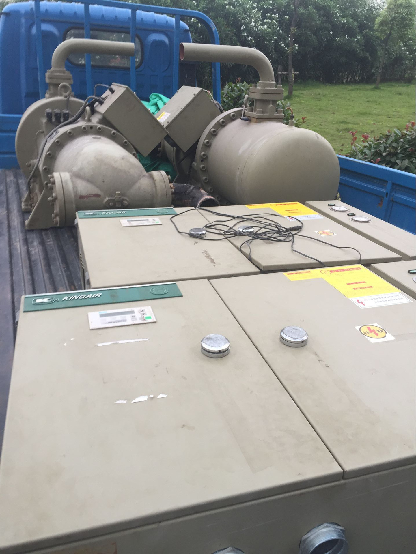 出售二手中央空调复盛螺杆压缩机头200匹SR-200