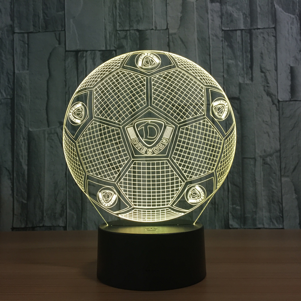 遥控触摸七彩 3D灯 创意礼品台灯 led灯小夜灯