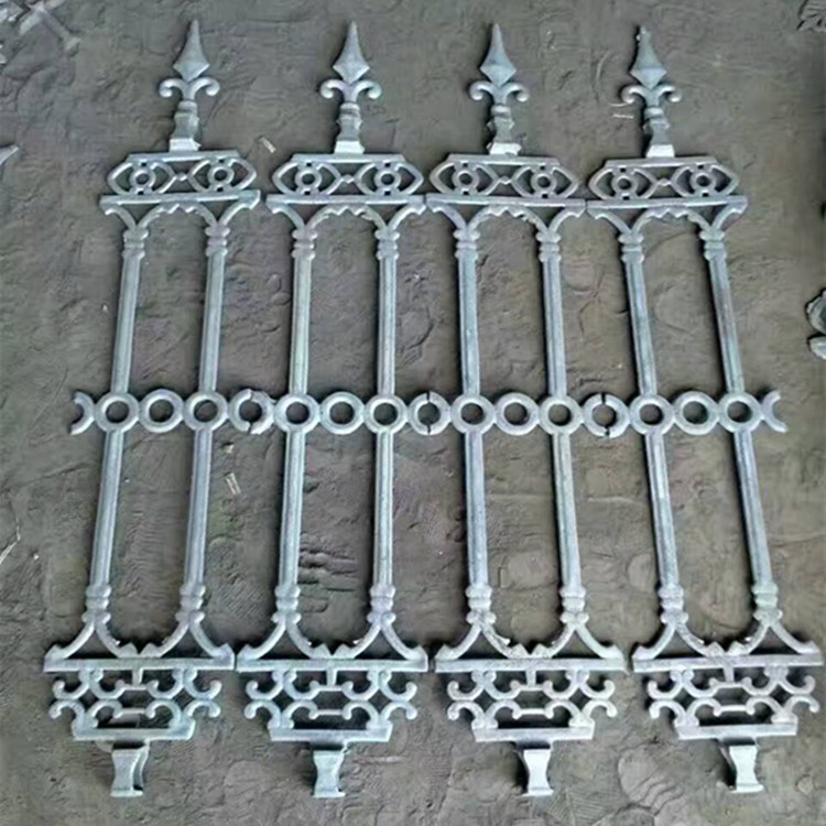 现货铁艺护栏球墨铸铁围栏庭院别墅围墙栅栏隔离栏玛钢栏杆防护