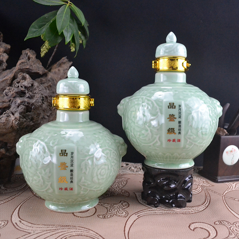 undefined32 bottled Gift box To fake something antique Lionhead high-grade Jingdezhen ceramics The wine bottle Wine Jar Liquor and Spirits packingundefined
