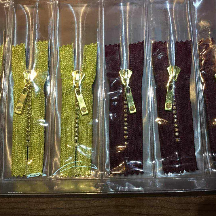 厂家直销服装辅料5号钻石拉链 抱枕靠垫裙裤钻石拉链 拉链厂家