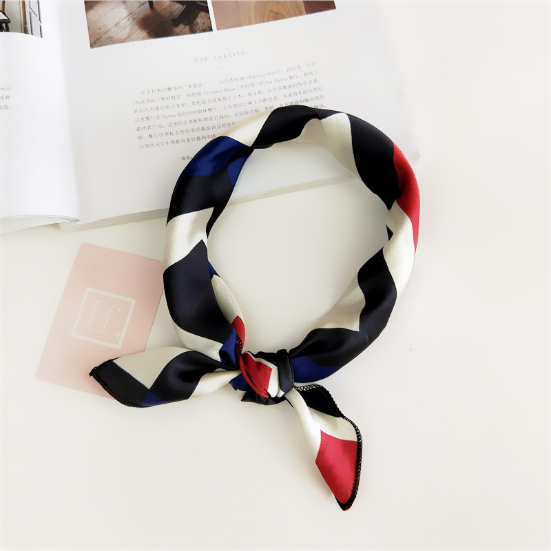 Women's Simple Style Stripe Polka Dots Chains Print Satin Silk Scarf display picture 6