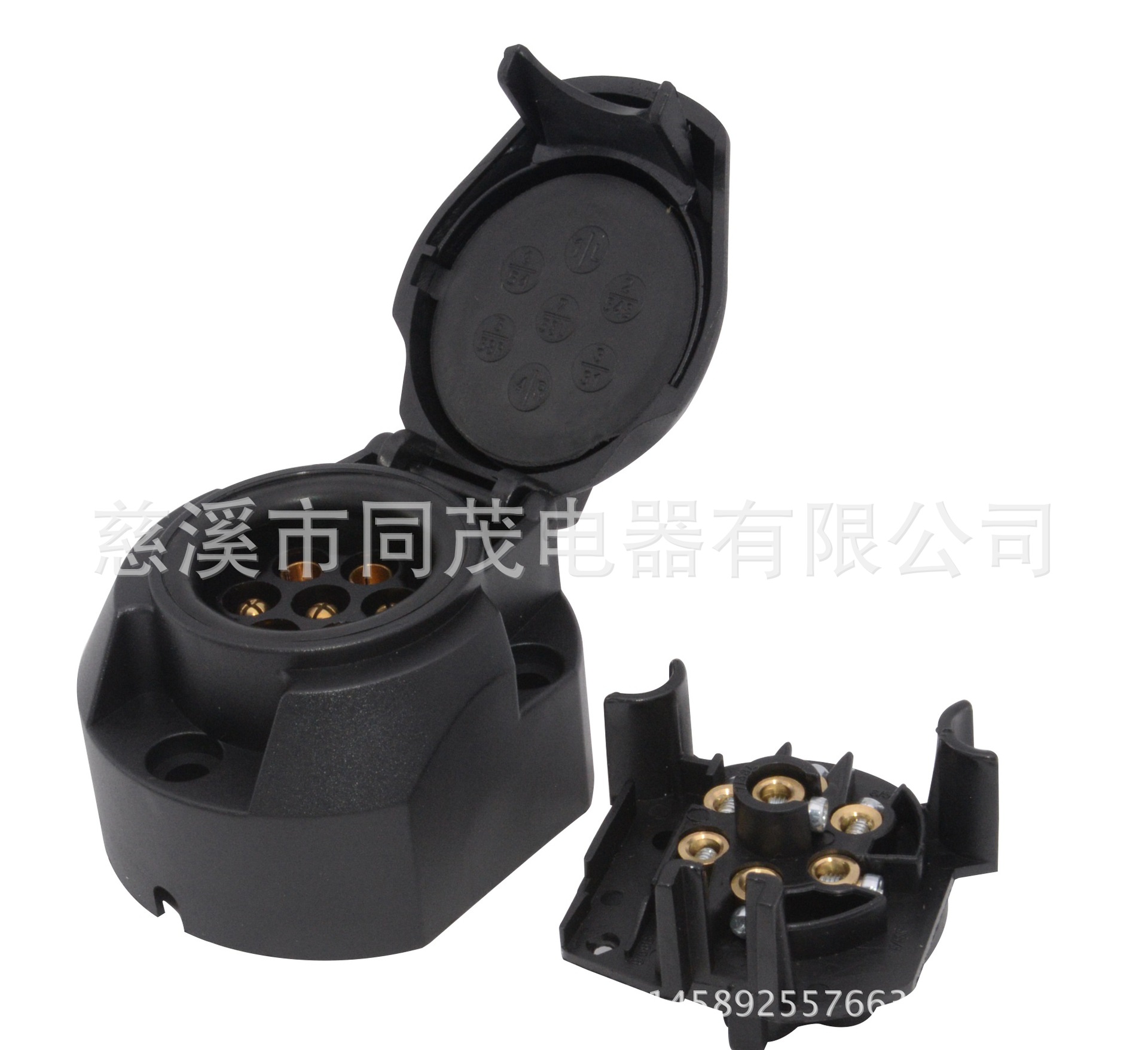Tm3001+5004+3 Screws and Nuts 7-Core Socket with Rubber Pad and Screws Trailer Connector