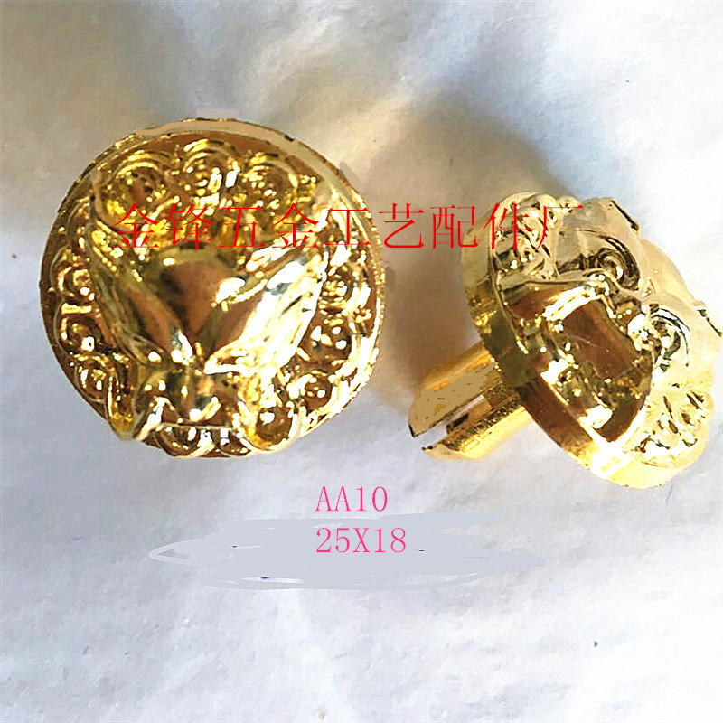 厂家批发酒盒配件圆形龙头塑料欢迎新老客户来样品订做酒盒配件